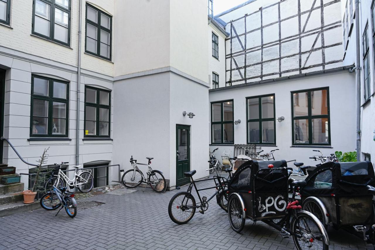 Sanders Tower - Cozy Two-Bedroom Apartment In Charming Copenhagen Exterior photo